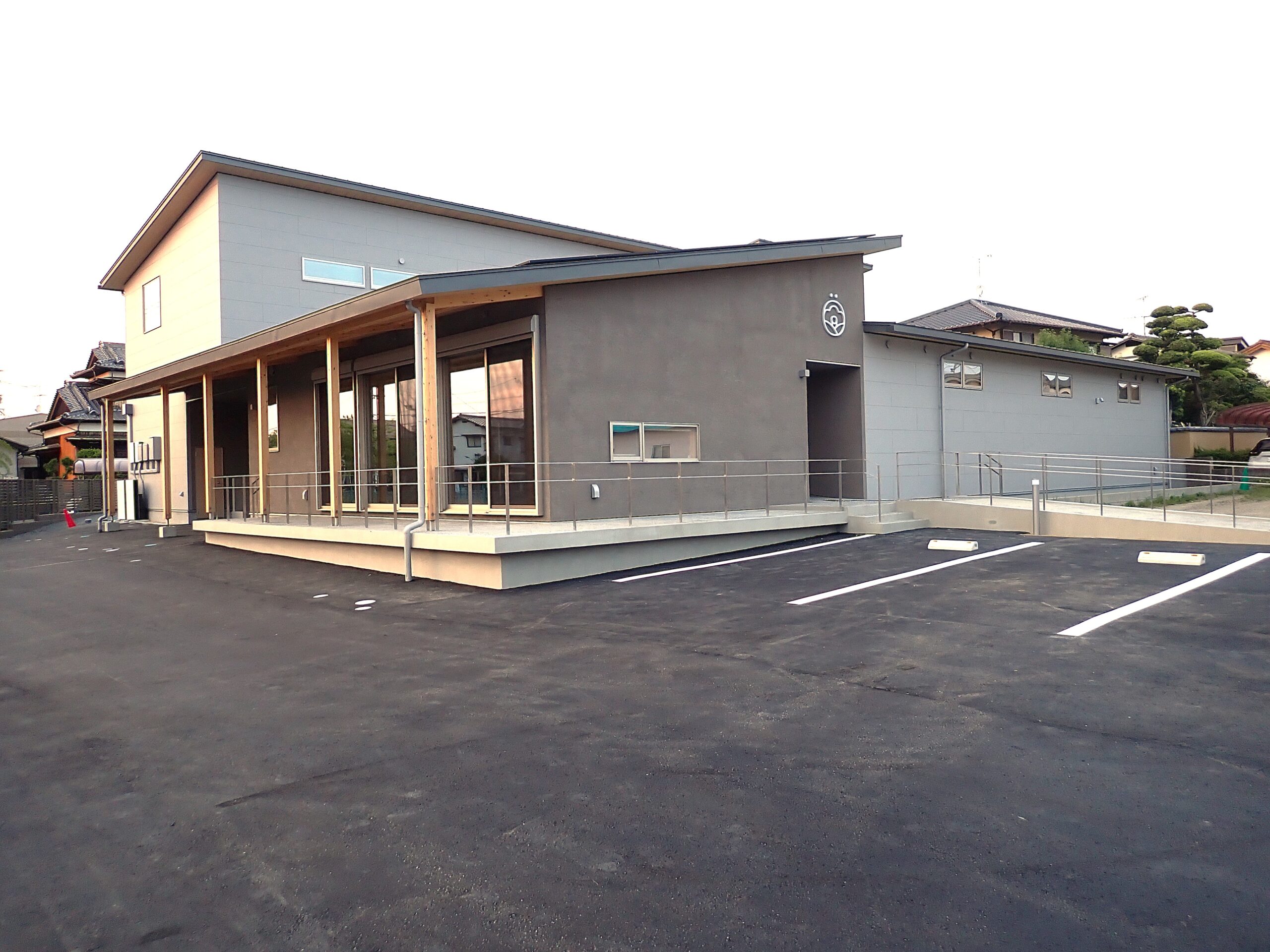 福岡市城南区障がい福祉サービス事務所施工事例