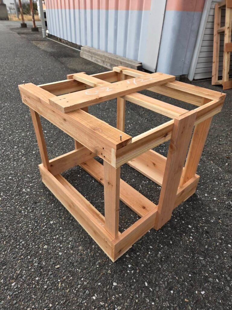 梱包用木枠制作事例(工業用バーナー梱包木枠制作事例)