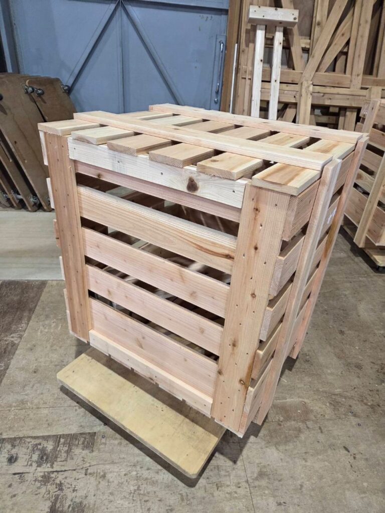 梱包用木枠制作事例(精密機械用梱包木枠制作事例)