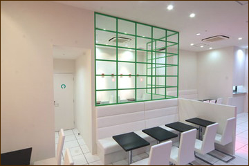 もちっとカフェ施工事例（現フィレオ博多）店舗デザイン